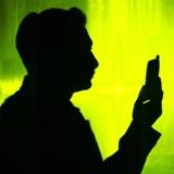 telefono cellulare, tumore, cervello, glioma, campi elettromagnetici