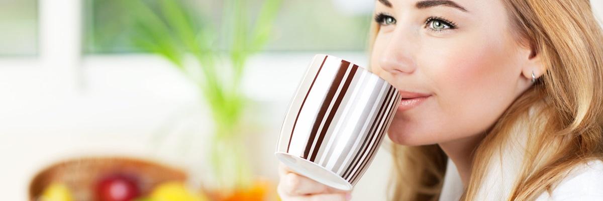 Caffè e tisane influenzano la salute del fegato