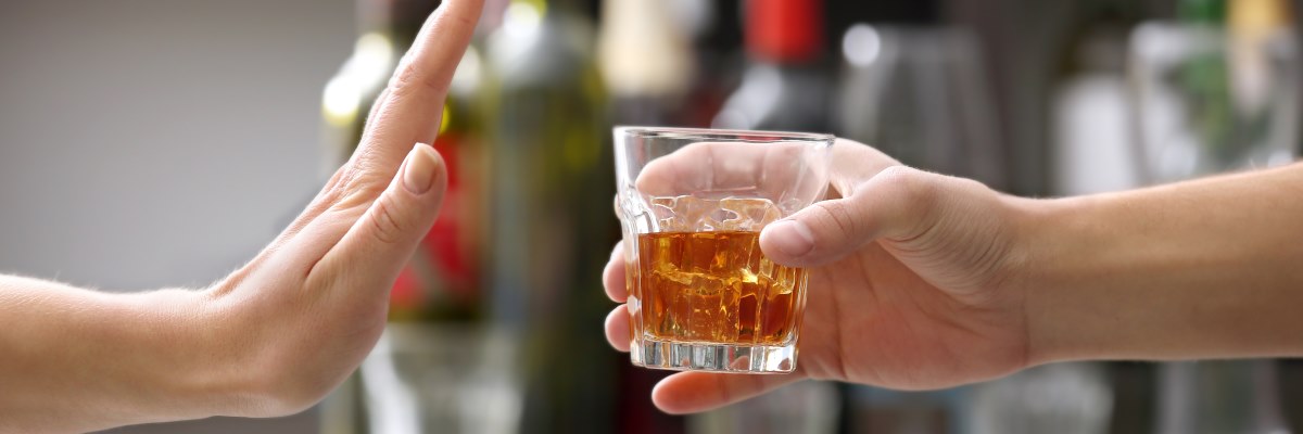 Italiani e alcol: una ricerca mette in guardia sui rischi per la salute