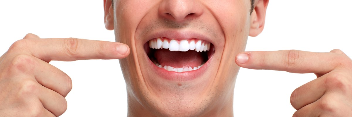 Una ricostruzione invisibile per il dente scheggiato