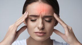 Donne e mal di testa: i consigli di Dica33