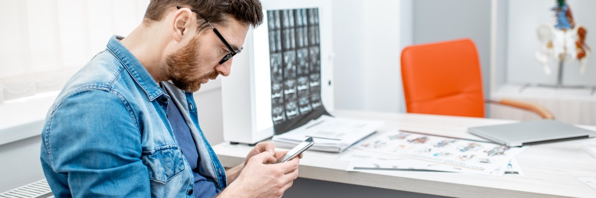 #coronavirus, come pulire lo smartphone