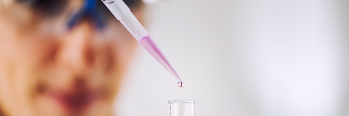 Covid-19, variante Omicron: cosa ne sappiamo?