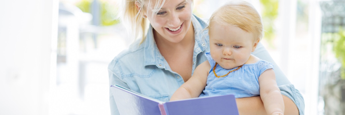 Non è mai troppo presto per leggere ai bimbi