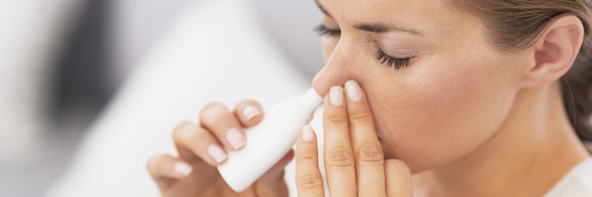 Decongestionare il naso per respirare meglio. Come usare gli spray, i lavaggi nasali e i suffumigi.