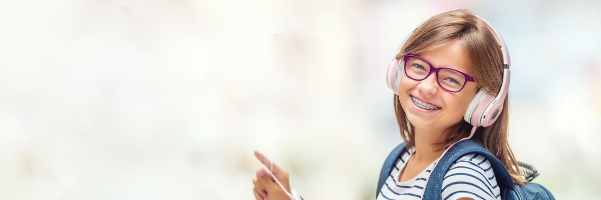Perché e quando mettere l’apparecchio per i denti nei bambini