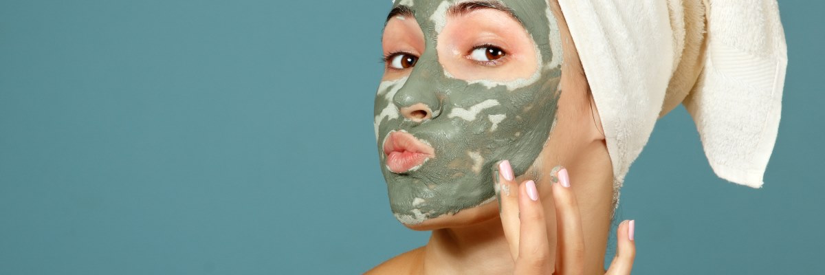 Tre maschere viso per pelli particolari