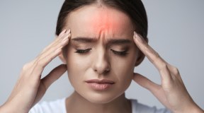 Cefalea a grappolo: le patologie concomitanti che possono colpire chi ne soffre