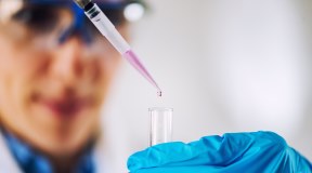 Gonorrea: cresce la resistenza agli antibiotici