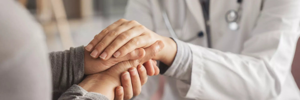 Cancro, cresce l’allarme: oltre 30 milioni di casi entro il 2050, ma quasi la metà delle morti è evitabile