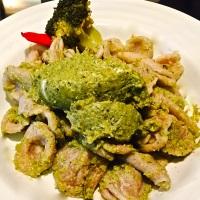 Orecchiette integrali alla mousse di broccoli