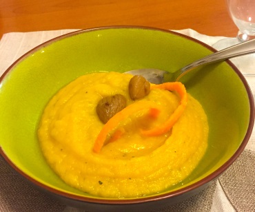 Vellutata di zucca e castagne