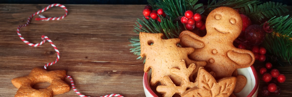 Biscotti di Natale al profumo di cioccolato e cannella